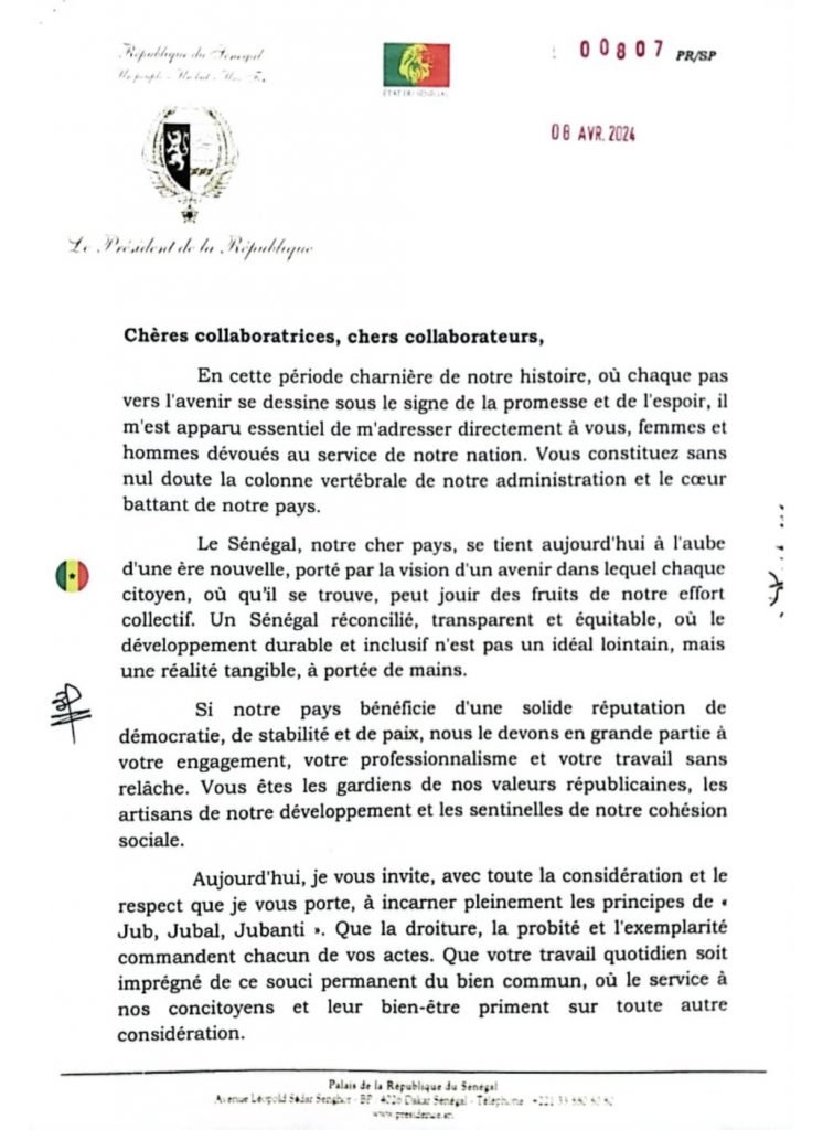 Le Président Bassirou Diomaye Faye encourage les fonctionnaires à faire preuve d’exemplarité et de transparence